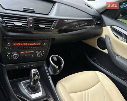 Білий БМВ Х1, об'ємом двигуна 2 л та пробігом 113 тис. км за 13990 $, фото 41 на Automoto.ua