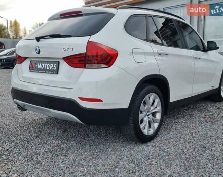 Белый БМВ Х1, объемом двигателя 2 л и пробегом 150 тыс. км за 12300 $, фото 36 на Automoto.ua