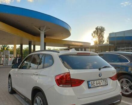 Білий БМВ Х1, об'ємом двигуна 2 л та пробігом 152 тис. км за 15500 $, фото 15 на Automoto.ua