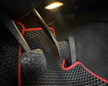 Белый БМВ Х1, объемом двигателя 2 л и пробегом 288 тыс. км за 9999 $, фото 12 на Automoto.ua