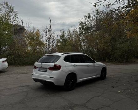 БМВ Х1 2014 в Днепре (Днепропетровске) на Automoto.ua Белый БМВ Х1, объемом двигателя 2 л и пробегом 131 тыс. км за 12500 $, фото 6 на Automoto.ua