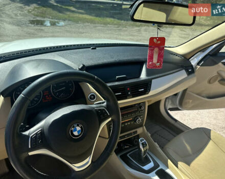 Белый БМВ Х1, объемом двигателя 2 л и пробегом 274 тыс. км за 12500 $, фото 19 на Automoto.ua