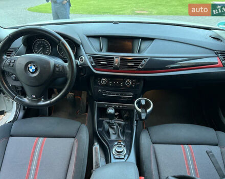 Белый БМВ Х1, объемом двигателя 2 л и пробегом 319 тыс. км за 14300 $, фото 8 на Automoto.ua