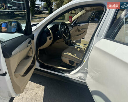 Белый БМВ Х1, объемом двигателя 2 л и пробегом 274 тыс. км за 12500 $, фото 16 на Automoto.ua