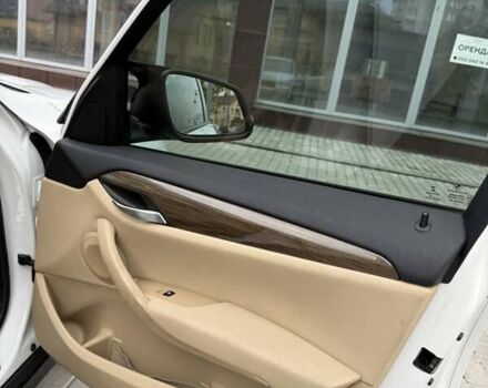 Белый БМВ Х1, объемом двигателя 2 л и пробегом 140 тыс. км за 11900 $, фото 22 на Automoto.ua