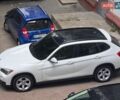 Белый БМВ Х1, объемом двигателя 2 л и пробегом 206 тыс. км за 12000 $, фото 1 на Automoto.ua