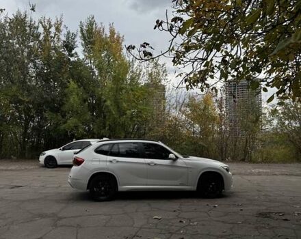 БМВ Х1 2014 в Днепре (Днепропетровске) на Automoto.ua Белый БМВ Х1, объемом двигателя 2 л и пробегом 131 тыс. км за 12500 $, фото 7 на Automoto.ua
