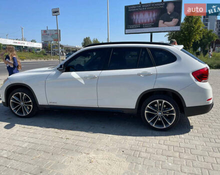 Белый БМВ Х1, объемом двигателя 2 л и пробегом 230 тыс. км за 10000 $, фото 14 на Automoto.ua