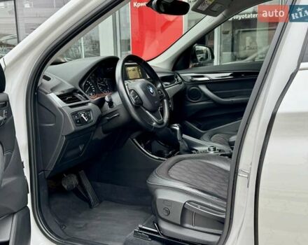 Білий БМВ Х1, об'ємом двигуна 2 л та пробігом 225 тис. км за 20500 $, фото 13 на Automoto.ua