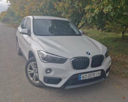 Белый БМВ Х1, объемом двигателя 2 л и пробегом 236 тыс. км за 17000 $, фото 1 на Automoto.ua