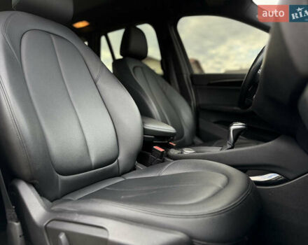 БМВ Х1 2015 в Ивано-Франковске на Automoto.ua Белый БМВ Х1, объемом двигателя 2 л и пробегом 214 тыс. км за 14550 $, фото 7 на Automoto.ua