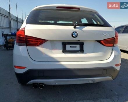БМВ Х1 2015 в Киеве на Automoto.ua Белый БМВ Х1, объемом двигателя 2 л и пробегом 74 тыс. км за 999 $, фото 2 на Automoto.ua
