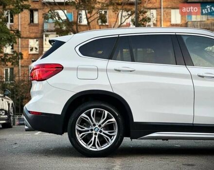 Білий БМВ Х1, об'ємом двигуна 2 л та пробігом 108 тис. км за 18888 $, фото 6 на Automoto.ua