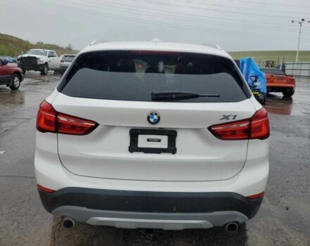 Білий БМВ Х1, об'ємом двигуна 2 л та пробігом 79 тис. км за 3200 $, фото 5 на Automoto.ua