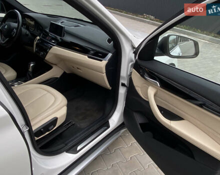 Білий БМВ Х1, об'ємом двигуна 2 л та пробігом 93 тис. км за 19500 $, фото 4 на Automoto.ua
