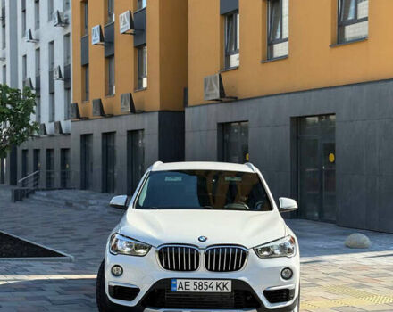 Білий БМВ Х1, об'ємом двигуна 2 л та пробігом 245 тис. км за 16600 $, фото 20 на Automoto.ua