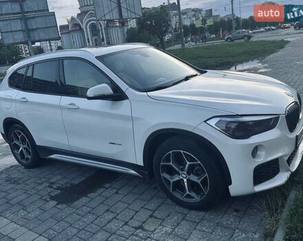 Білий БМВ Х1, об'ємом двигуна 2 л та пробігом 160 тис. км за 19500 $, фото 4 на Automoto.ua