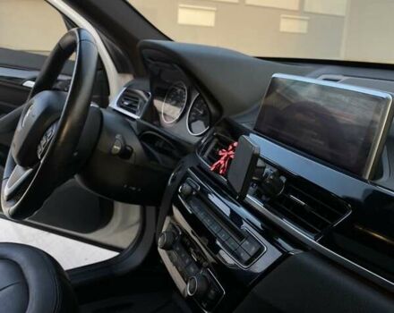 Белый БМВ Х1, объемом двигателя 2 л и пробегом 66 тыс. км за 23800 $, фото 2 на Automoto.ua