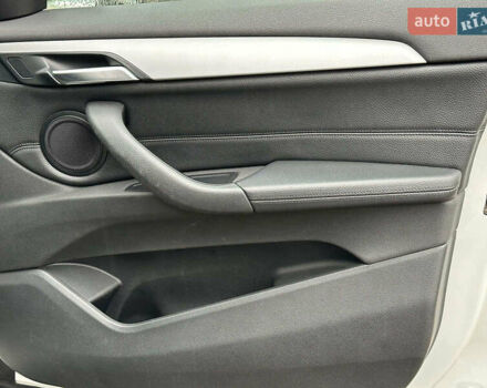 Белый БМВ Х1, объемом двигателя 2 л и пробегом 100 тыс. км за 20440 $, фото 19 на Automoto.ua