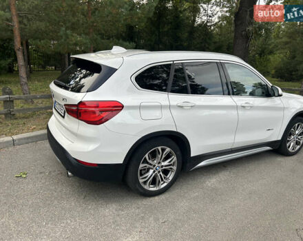 БМВ Х1 2016 в Киеве на Automoto.ua Белый БМВ Х1, объемом двигателя 2 л и пробегом 118 тыс. км за 21500 $, фото 17 на Automoto.ua
