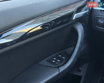 Белый БМВ Х1, объемом двигателя 2 л и пробегом 159 тыс. км за 15900 $, фото 18 на Automoto.ua