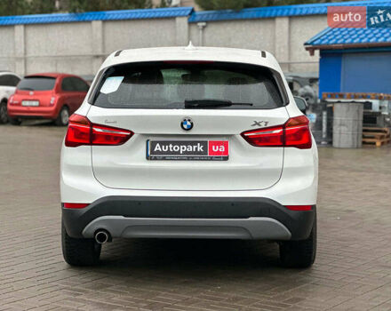 Белый БМВ Х1, объемом двигателя 2 л и пробегом 100 тыс. км за 20440 $, фото 4 на Automoto.ua