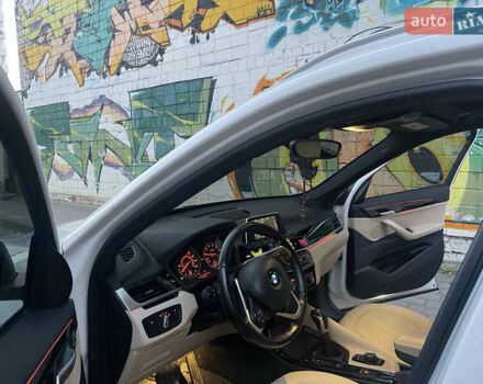 Белый БМВ Х1, объемом двигателя 2 л и пробегом 86 тыс. км за 21250 $, фото 3 на Automoto.ua