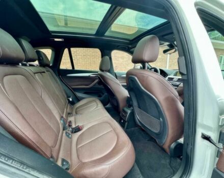 Белый БМВ Х1, объемом двигателя 2 л и пробегом 78 тыс. км за 5000 $, фото 10 на Automoto.ua