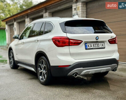 Білий БМВ Х1, об'ємом двигуна 2 л та пробігом 167 тис. км за 15400 $, фото 5 на Automoto.ua
