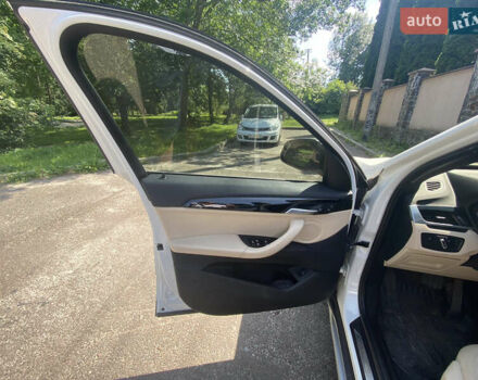 Белый БМВ Х1, объемом двигателя 2 л и пробегом 86 тыс. км за 21250 $, фото 14 на Automoto.ua