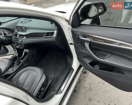 Белый БМВ Х1, объемом двигателя 2 л и пробегом 202 тыс. км за 16800 $, фото 16 на Automoto.ua