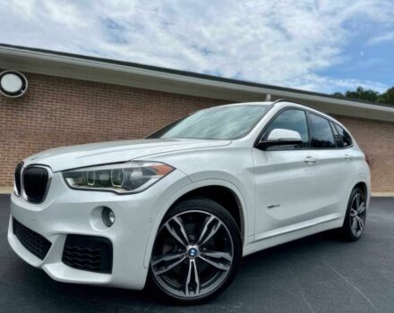 Белый БМВ Х1, объемом двигателя 2 л и пробегом 78 тыс. км за 5000 $, фото 2 на Automoto.ua