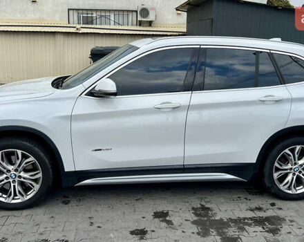 Белый БМВ Х1, объемом двигателя 2 л и пробегом 202 тыс. км за 16800 $, фото 2 на Automoto.ua