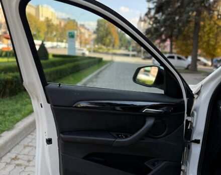 Білий БМВ Х1, об'ємом двигуна 2 л та пробігом 245 тис. км за 16600 $, фото 26 на Automoto.ua