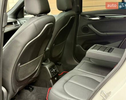 Білий БМВ Х1, об'ємом двигуна 2 л та пробігом 167 тис. км за 15400 $, фото 11 на Automoto.ua