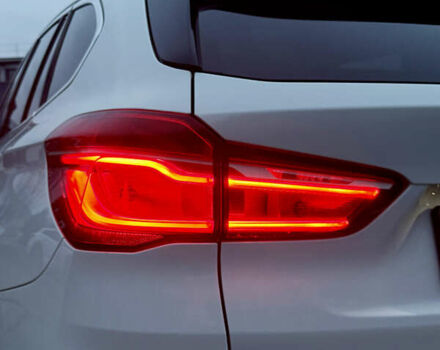 Білий БМВ Х1, об'ємом двигуна 2 л та пробігом 149 тис. км за 17500 $, фото 11 на Automoto.ua