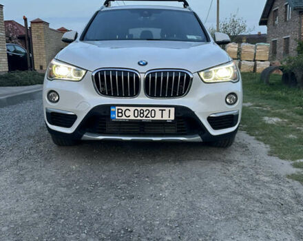 Белый БМВ Х1, объемом двигателя 2 л и пробегом 385 тыс. км за 13308 $, фото 19 на Automoto.ua