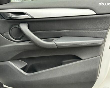 Белый БМВ Х1, объемом двигателя 2 л и пробегом 100 тыс. км за 20490 $, фото 19 на Automoto.ua