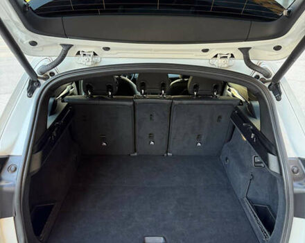 Білий БМВ Х1, об'ємом двигуна 2 л та пробігом 245 тис. км за 16600 $, фото 3 на Automoto.ua