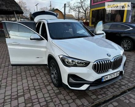 Білий БМВ Х1, об'ємом двигуна 2 л та пробігом 85 тис. км за 23800 $, фото 28 на Automoto.ua