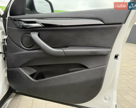 Белый БМВ Х1, объемом двигателя 2 л и пробегом 153 тыс. км за 16500 $, фото 26 на Automoto.ua