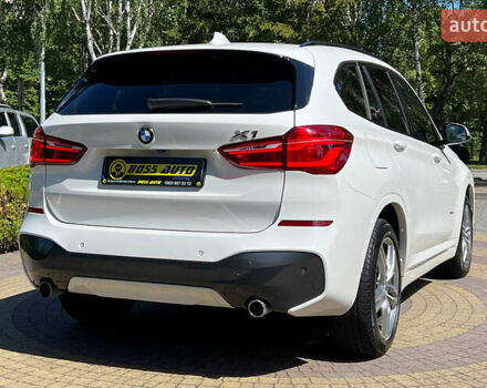 Белый БМВ Х1, объемом двигателя 2 л и пробегом 81 тыс. км за 21800 $, фото 6 на Automoto.ua