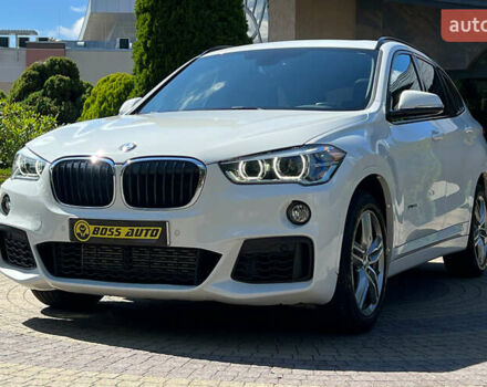 Белый БМВ Х1, объемом двигателя 2 л и пробегом 81 тыс. км за 21800 $, фото 2 на Automoto.ua