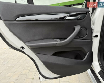 Белый БМВ Х1, объемом двигателя 2 л и пробегом 153 тыс. км за 16500 $, фото 28 на Automoto.ua