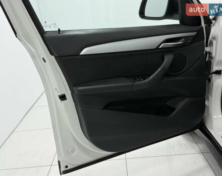 Білий БМВ Х1, об'ємом двигуна 1.5 л та пробігом 164 тис. км за 15900 $, фото 27 на Automoto.ua