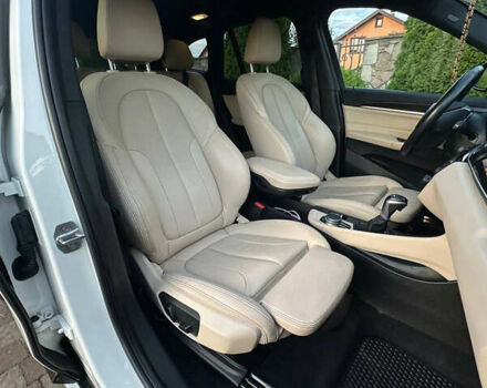Белый БМВ Х1, объемом двигателя 2 л и пробегом 165 тыс. км за 16300 $, фото 12 на Automoto.ua