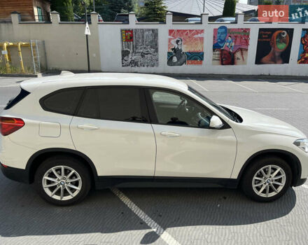 Белый БМВ Х1, объемом двигателя 1.5 л и пробегом 201 тыс. км за 17100 $, фото 3 на Automoto.ua