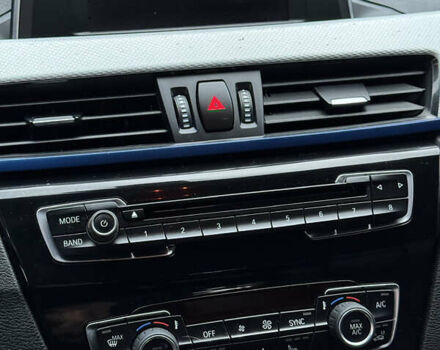 Белый БМВ Х1, объемом двигателя 2 л и пробегом 129 тыс. км за 18500 $, фото 12 на Automoto.ua