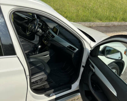 Белый БМВ Х1, объемом двигателя 2 л и пробегом 130 тыс. км за 17900 $, фото 11 на Automoto.ua