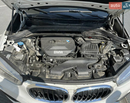 Белый БМВ Х1, объемом двигателя 1.5 л и пробегом 201 тыс. км за 17100 $, фото 5 на Automoto.ua